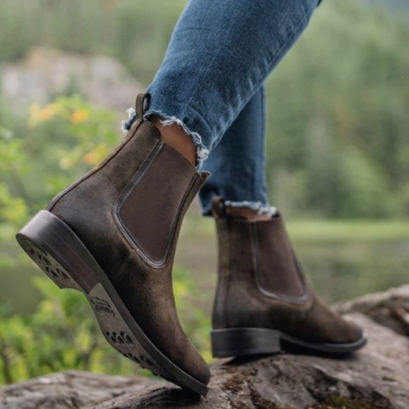 Thursday Boot Company Shoes - Thursday Boot The Duchess Chelsea Suede Ankle Boots Size 8.5